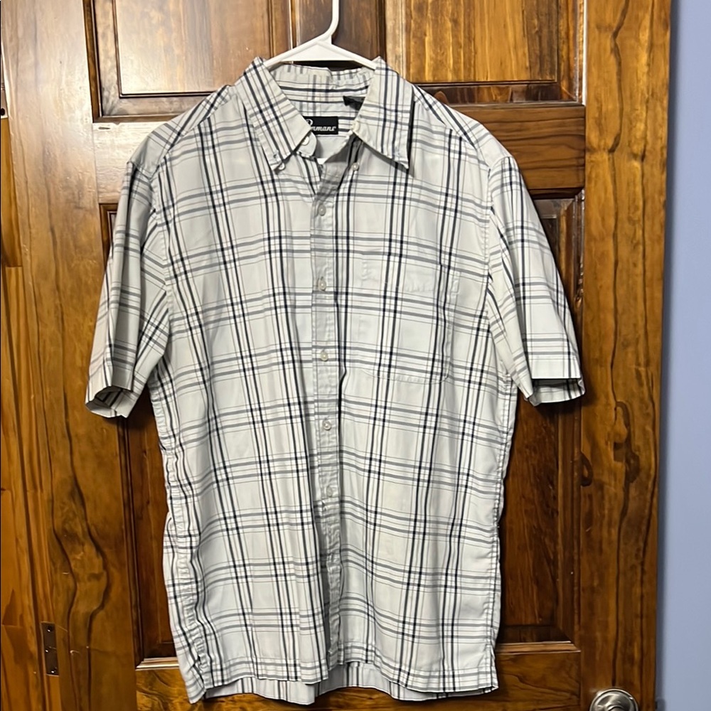 Men's Gray Plaid Short Sleeve Shirt